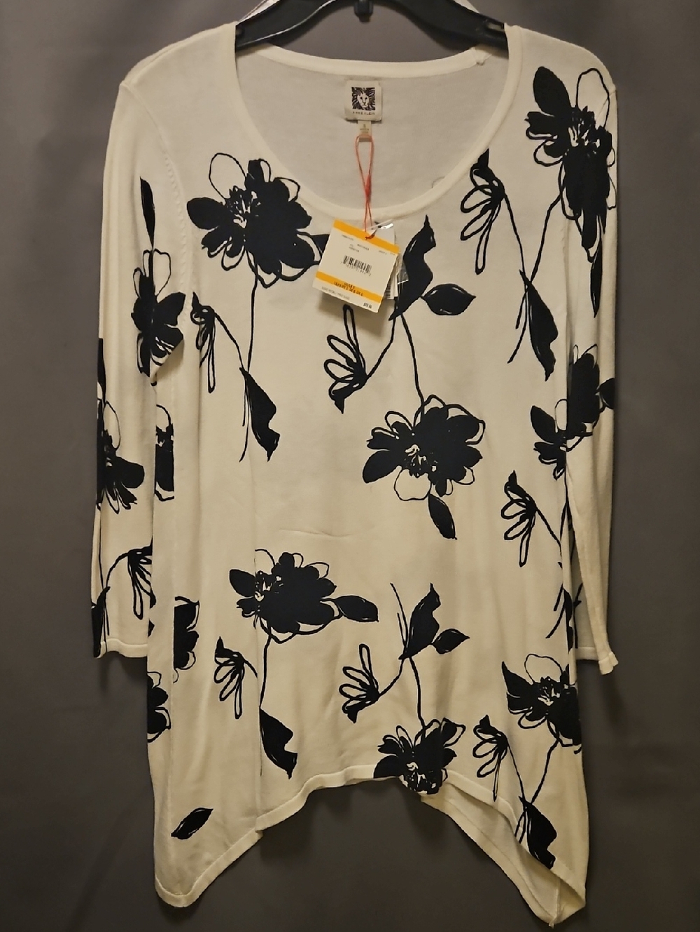 NWT Anne Klein Womens Blouse Sz Small White Navy Floral Print LightweightSweater
